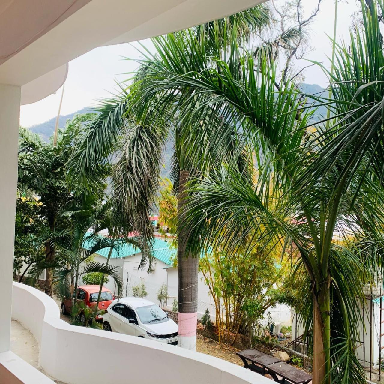 The Roxxy Royal Resort Rishīkesh Εξωτερικό φωτογραφία